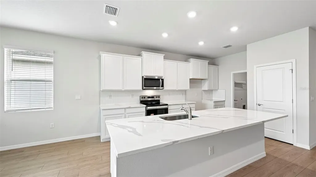1517 Love Grass Terrace Parrish FL 34219
