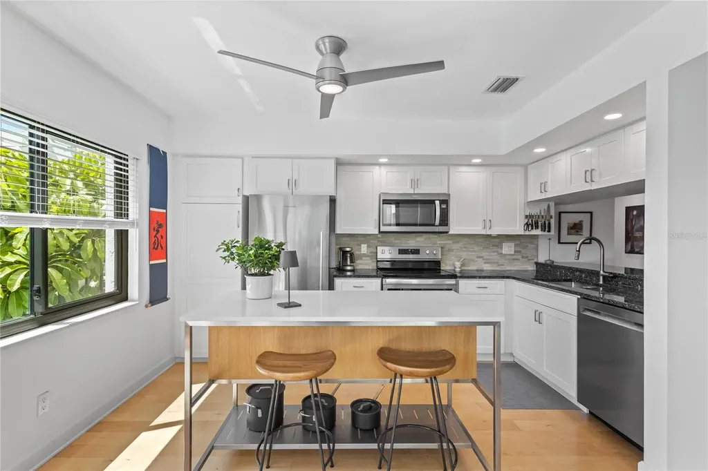 5226 Landings Boulevard Sarasota FL 34231