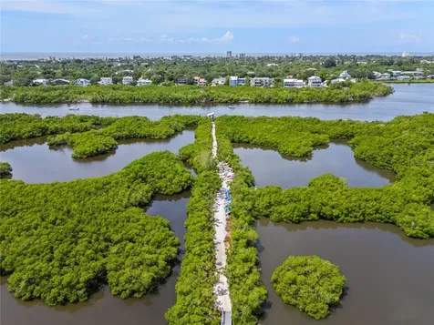 5226 Landings Boulevard Sarasota FL 34231