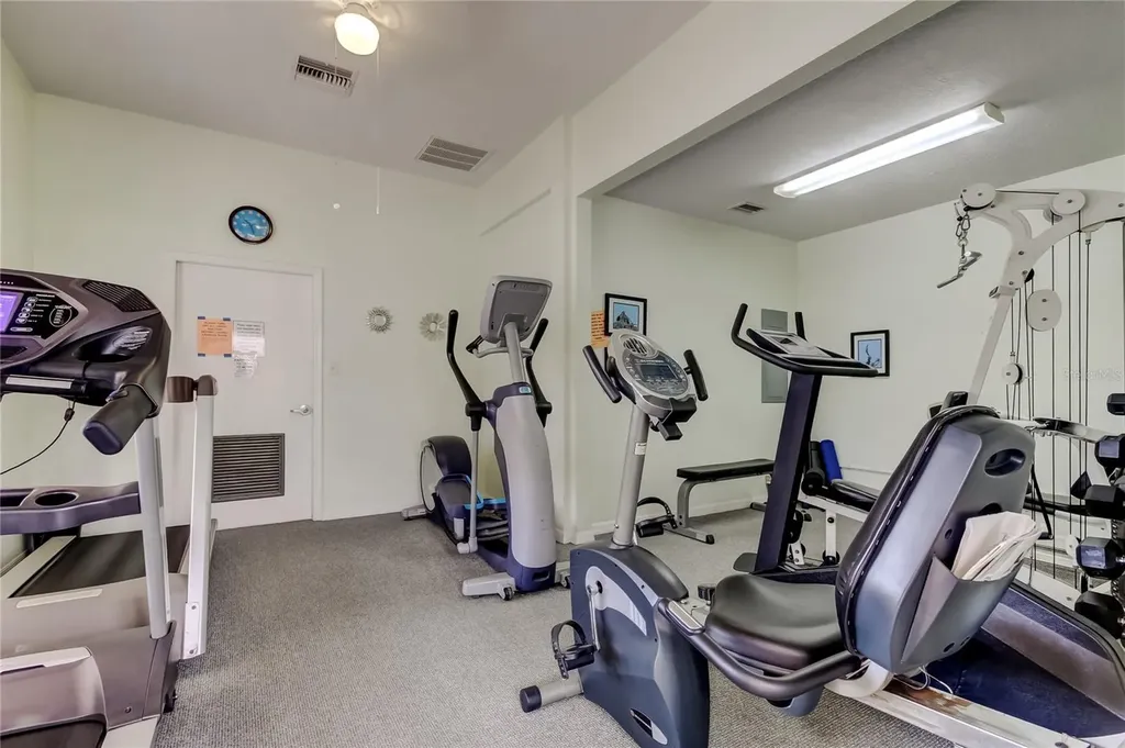 6205 Shoreline Drive Seminole FL 33708