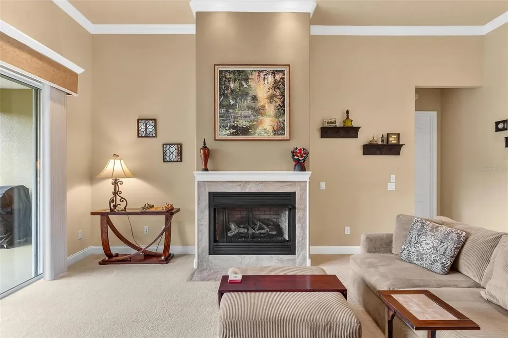 6053 Spinnaker Loop Lady Lake FL 32159