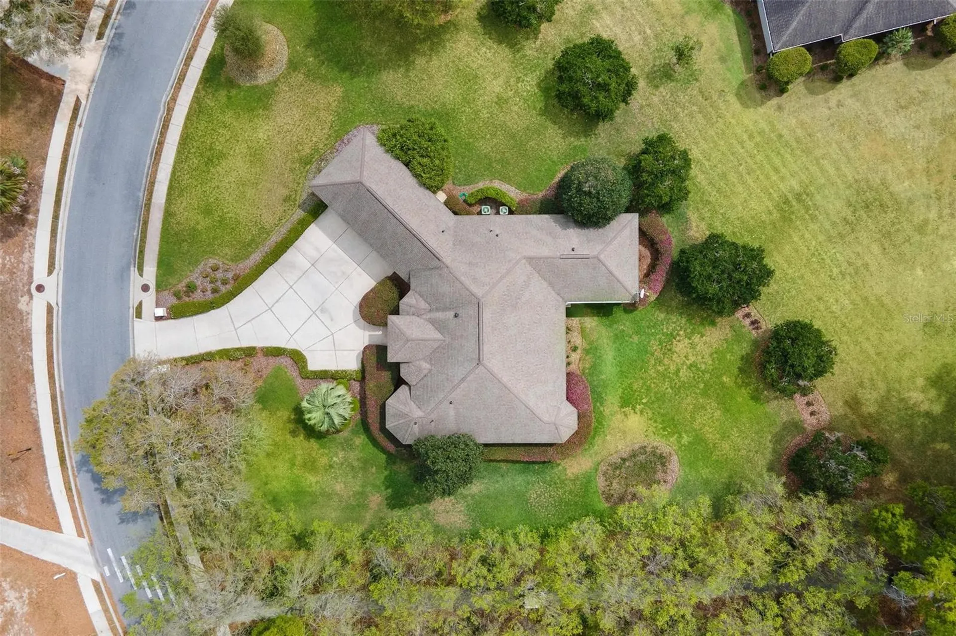 6053 Spinnaker Loop Lady Lake FL 32159