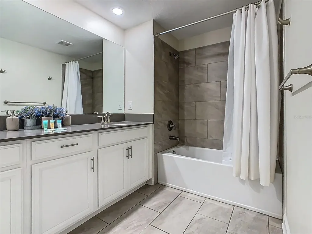 1264 Challenge Drive Davenport FL 33896