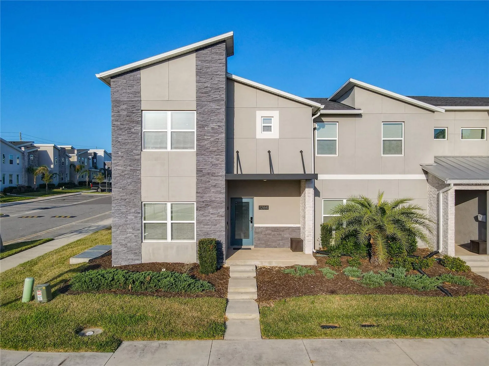 1264 Challenge Drive Davenport FL 33896