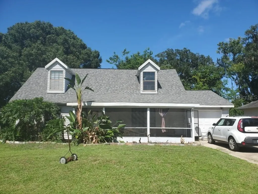 2021 Umbrella Tree Drive Edgewater FL 32141