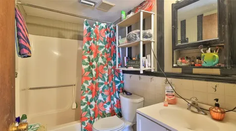 2021 Umbrella Tree Drive Edgewater FL 32141