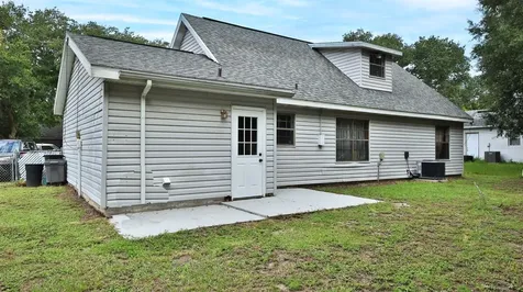 2021 Umbrella Tree Drive Edgewater FL 32141