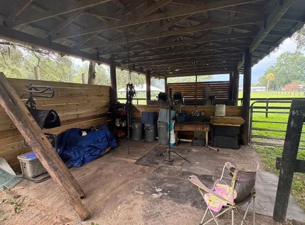 1040 SE 162nd Place Summerfield FL 34491