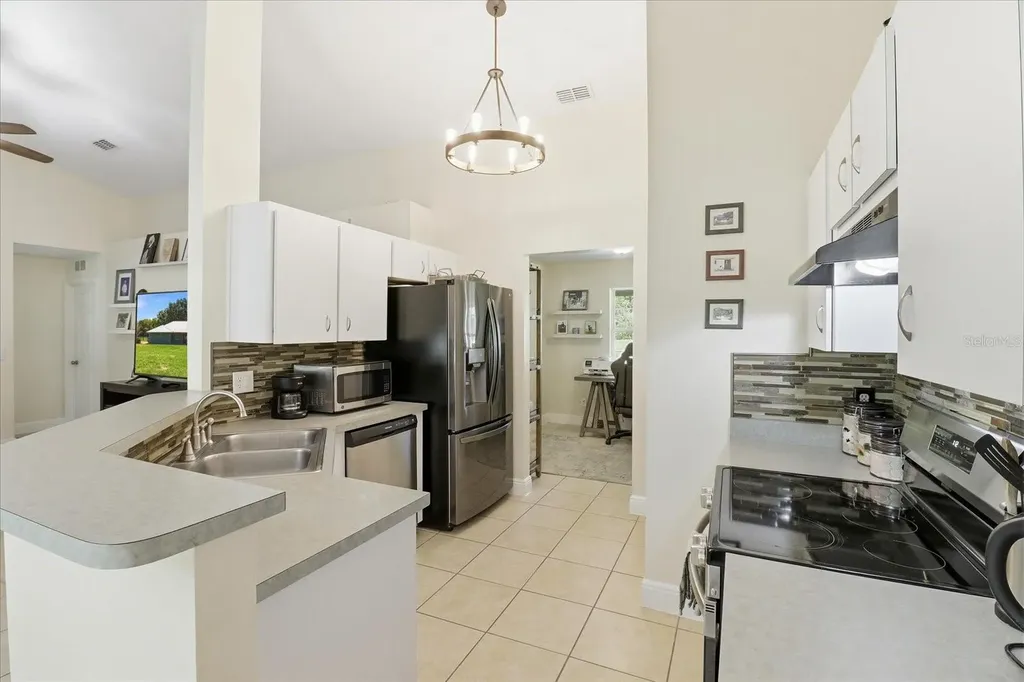 1040 SE 162nd Place Summerfield FL 34491