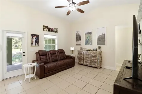 1040 SE 162nd Place Summerfield FL 34491
