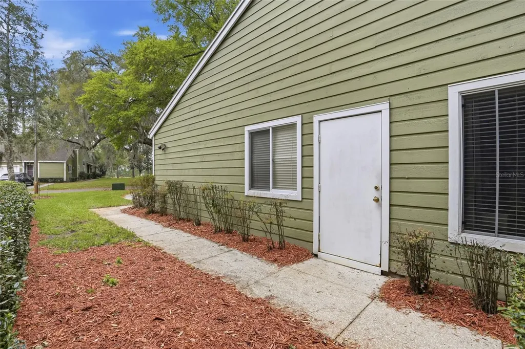 826 NW 125th Drive Newberry FL 32669