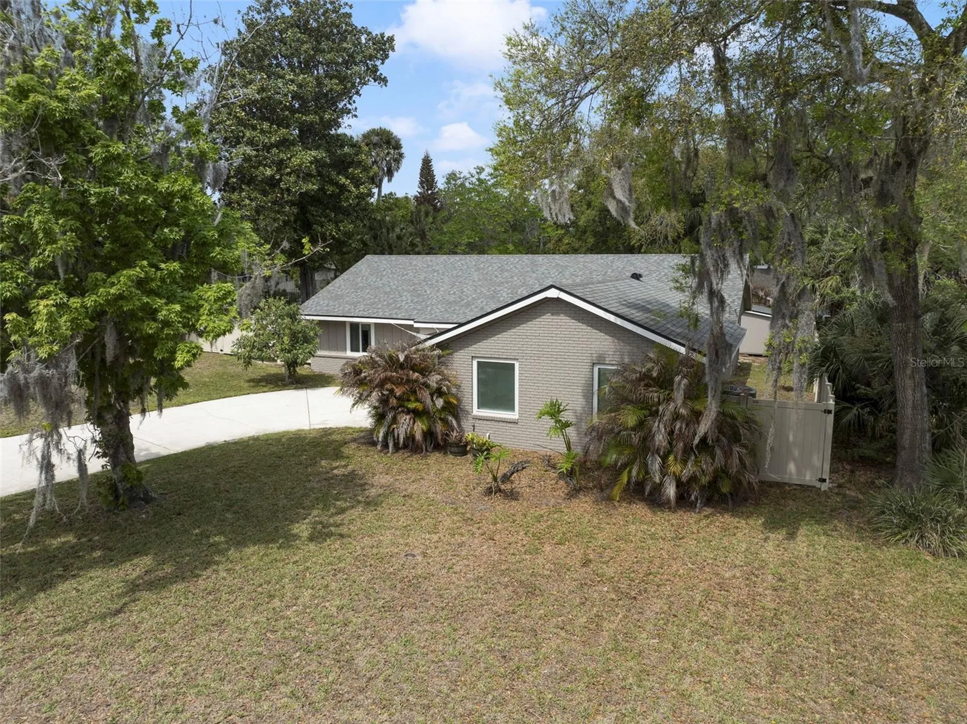 905 Willow Run Ormond Beach FL 32174
