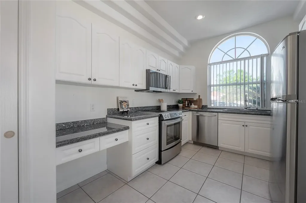 1108 Callista Avenue Valrico FL 33596