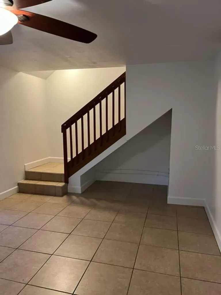 5745 SW 10th Place Gainesville FL 32607