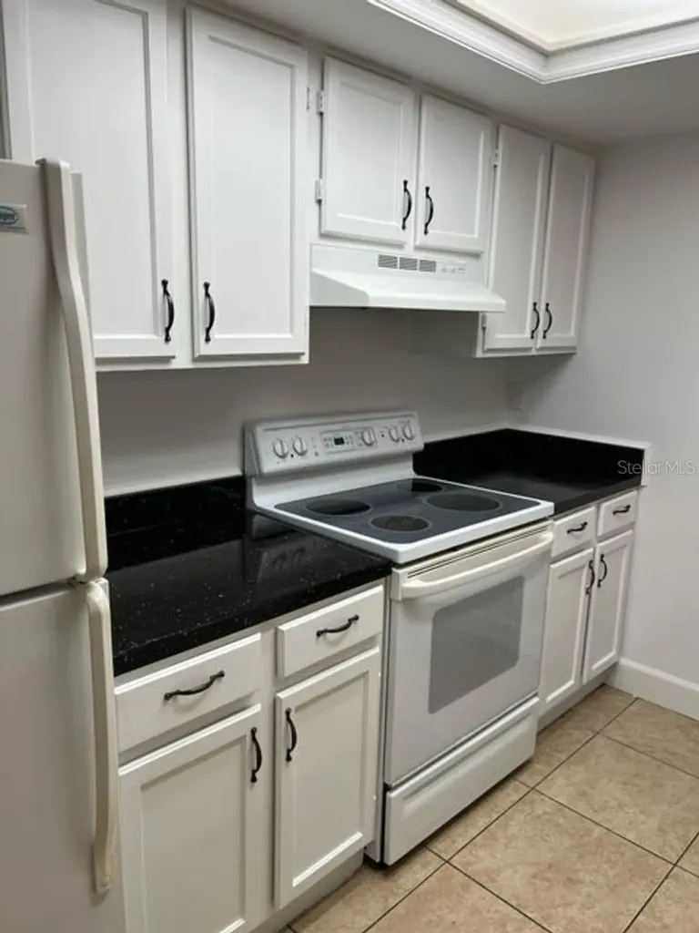 5745 SW 10th Place Gainesville FL 32607