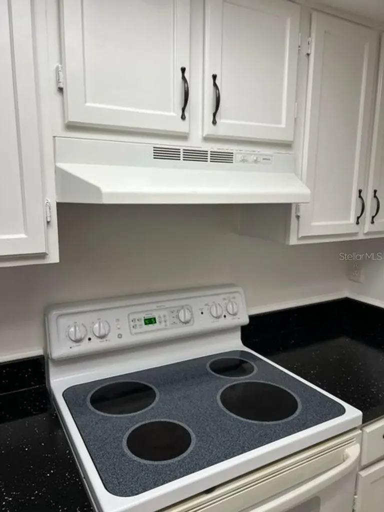 5745 SW 10th Place Gainesville FL 32607