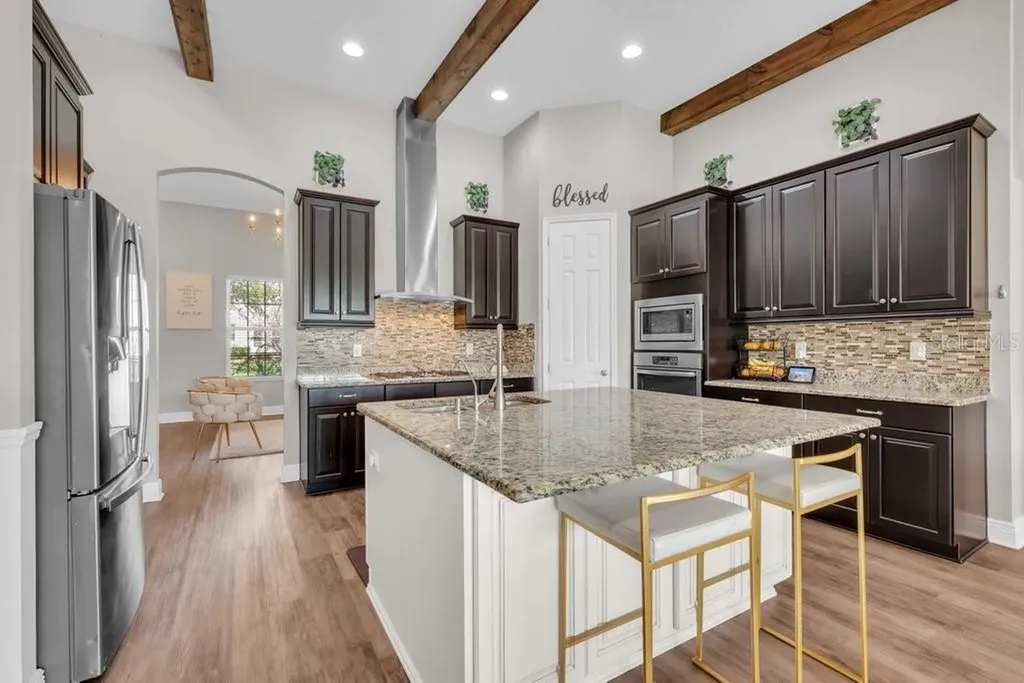 6002 Watercolor Drive Lithia FL 33547