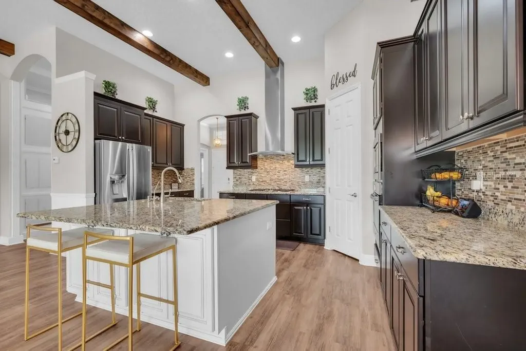 6002 Watercolor Drive Lithia FL 33547