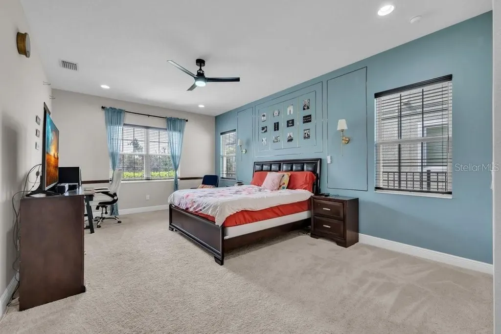 6002 Watercolor Drive Lithia FL 33547