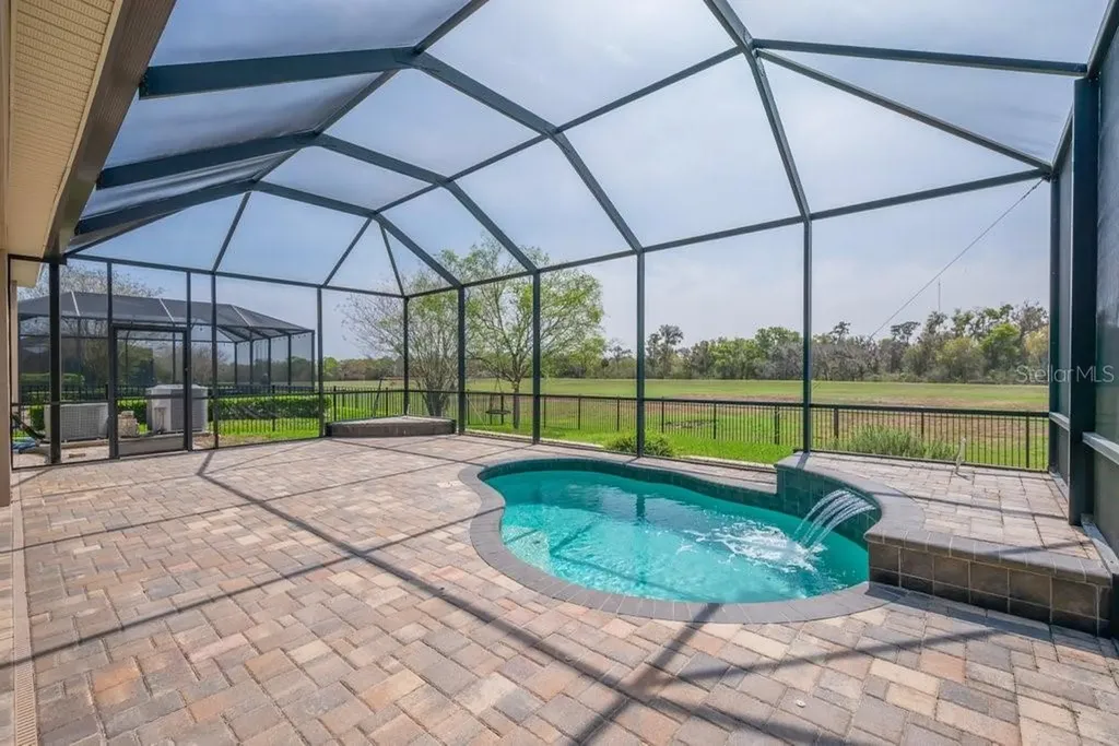 6002 Watercolor Drive Lithia FL 33547