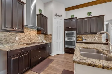 6002 Watercolor Drive Lithia FL 33547