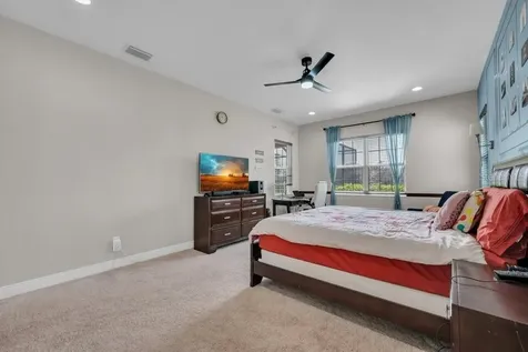 6002 Watercolor Drive Lithia FL 33547