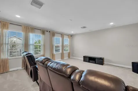 6002 Watercolor Drive Lithia FL 33547