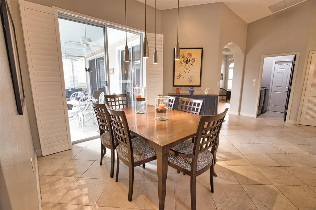 407 Rio Terra Venice FL 34285