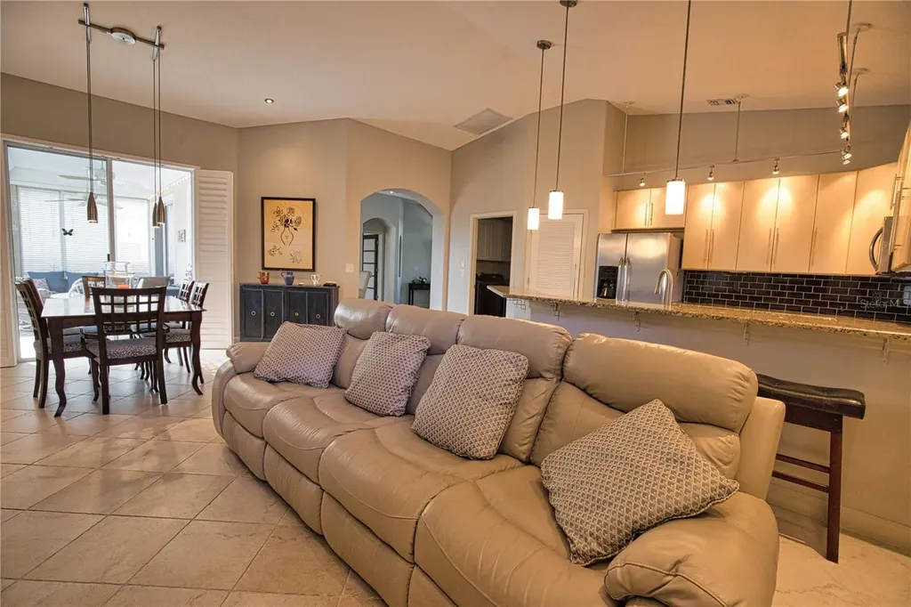 407 Rio Terra Venice FL 34285