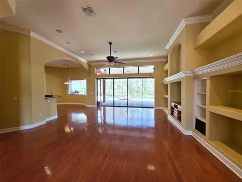 8421 Charleston Drive Weeki Wachee FL 34613