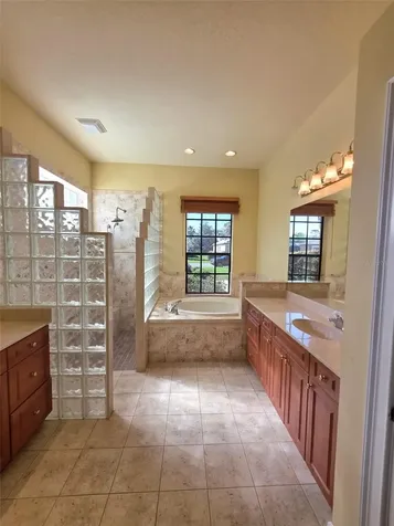 8421 Charleston Drive Weeki Wachee FL 34613