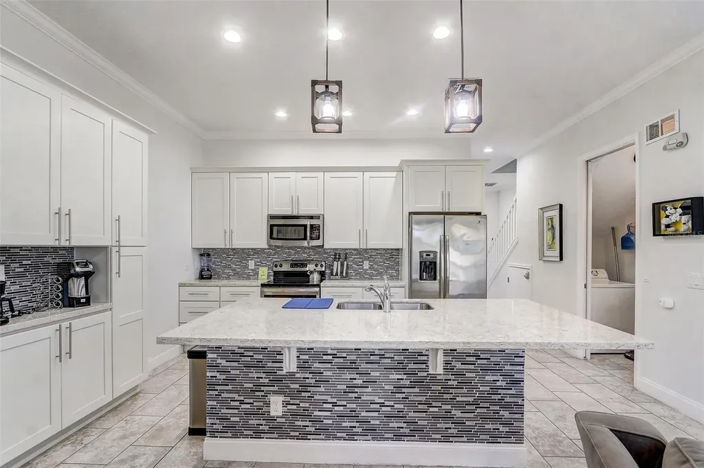 518 Captiva Drive Davenport FL 33896