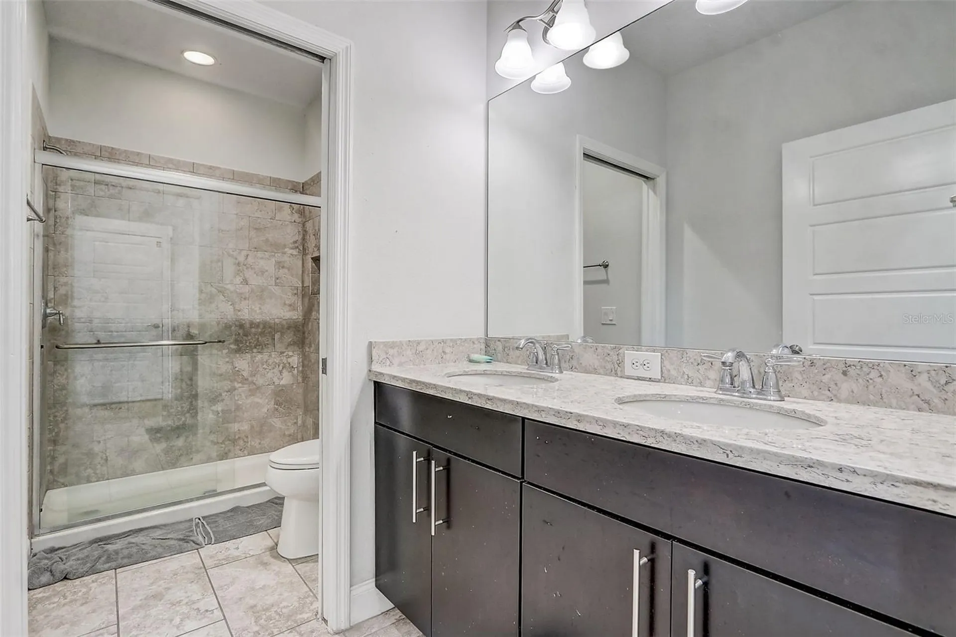 518 Captiva Drive Davenport FL 33896