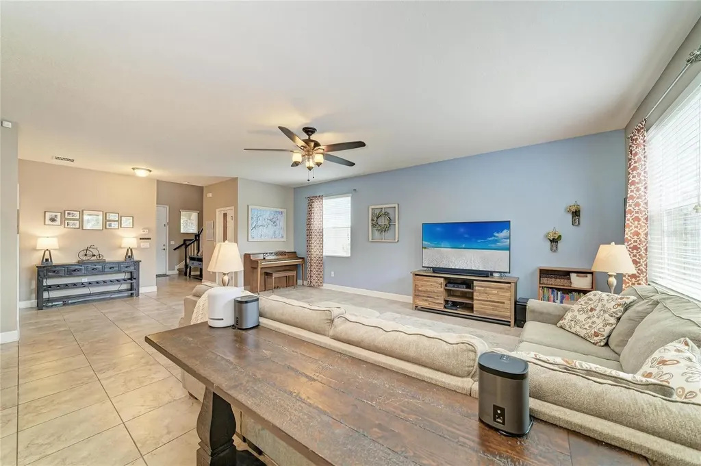 8425 Nandina Drive Sarasota FL 34240