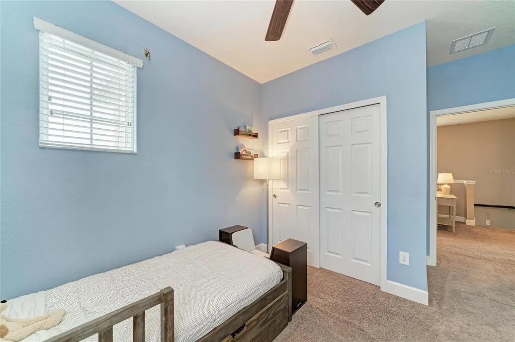 8425 Nandina Drive Sarasota FL 34240