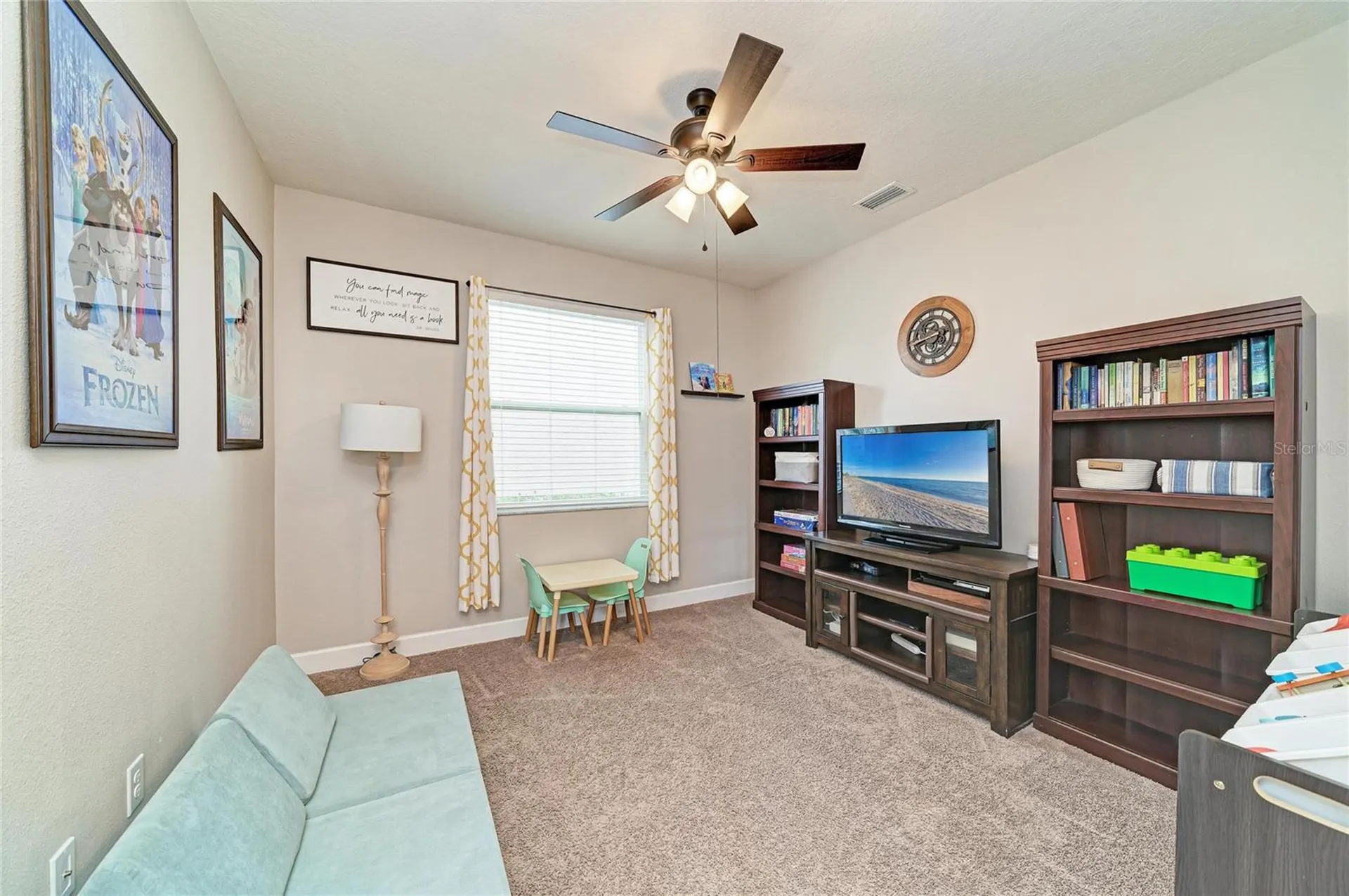 8425 Nandina Drive Sarasota FL 34240