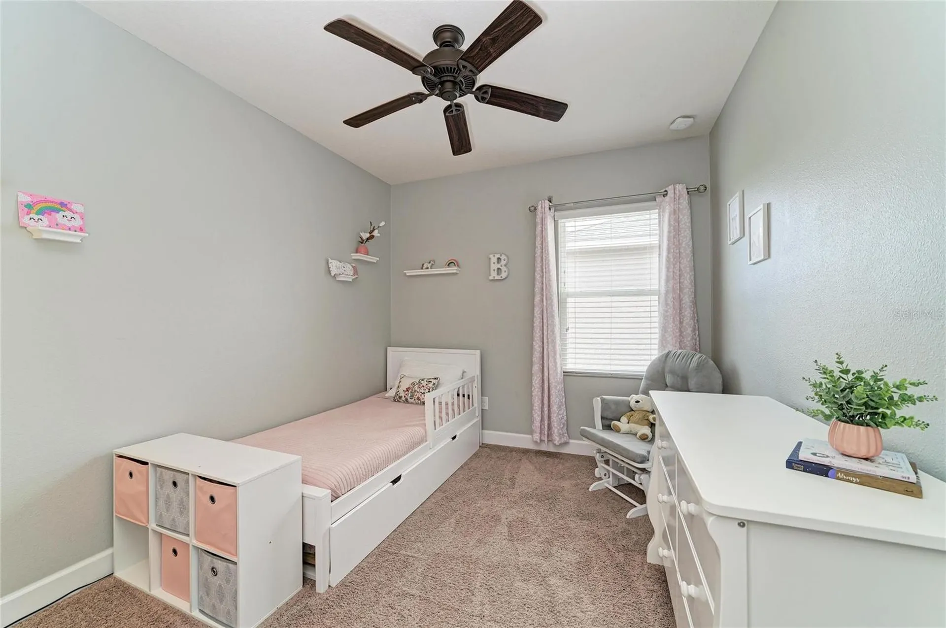 8425 Nandina Drive Sarasota FL 34240