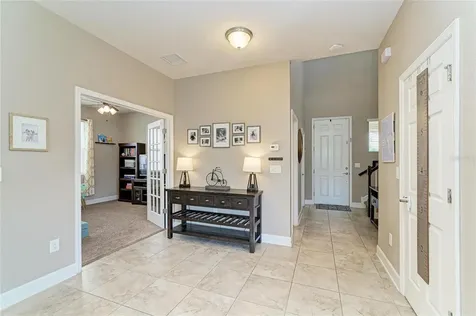8425 Nandina Drive Sarasota FL 34240