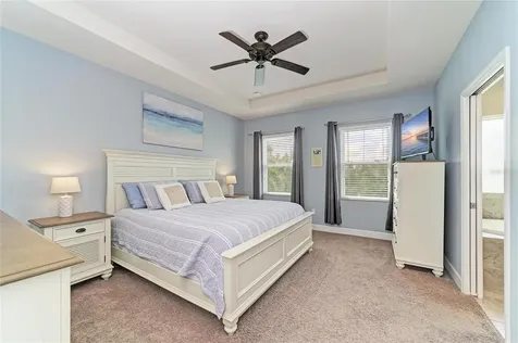8425 Nandina Drive Sarasota FL 34240