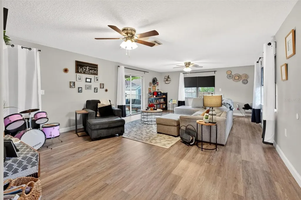 106 Portland Street Eustis FL 32726