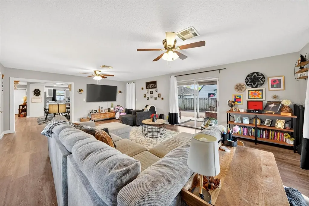 106 Portland Street Eustis FL 32726