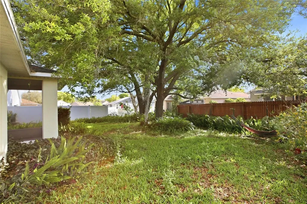 24644 Laurel Ridge Drive Lutz FL 33559