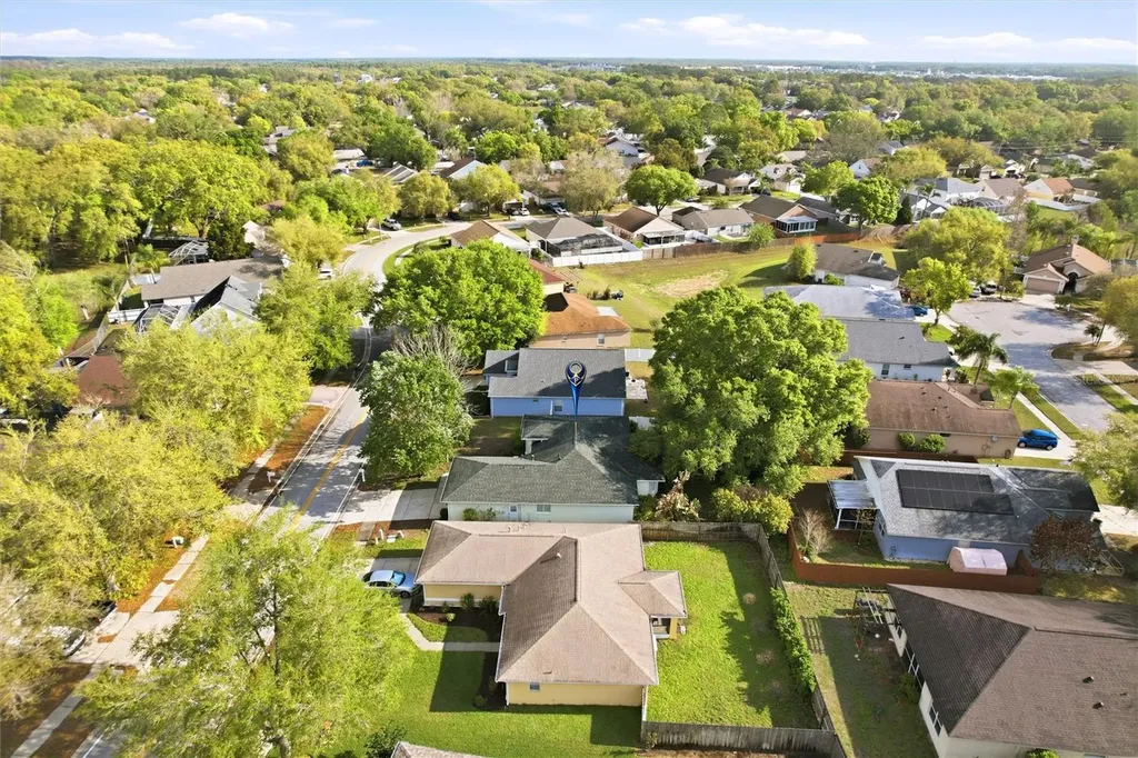 24644 Laurel Ridge Drive Lutz FL 33559