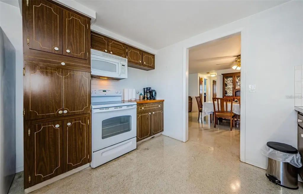 1551 Derrick Street Holiday FL 34690