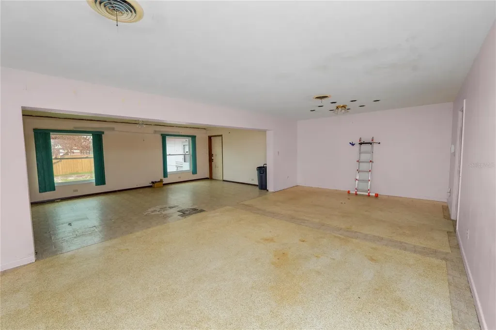 800 E Canfield Street Avon Park FL 33825