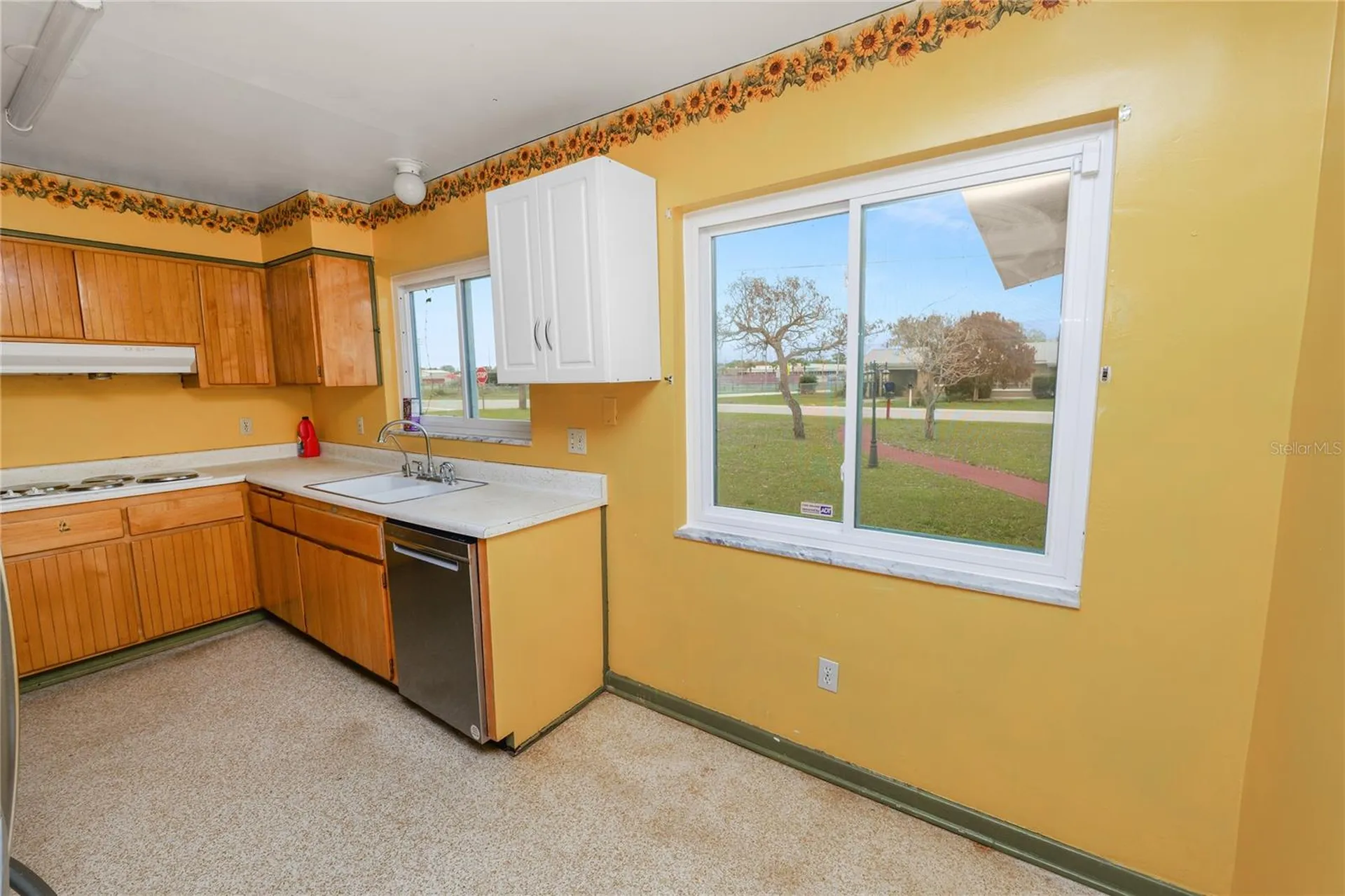 800 E Canfield Street Avon Park FL 33825