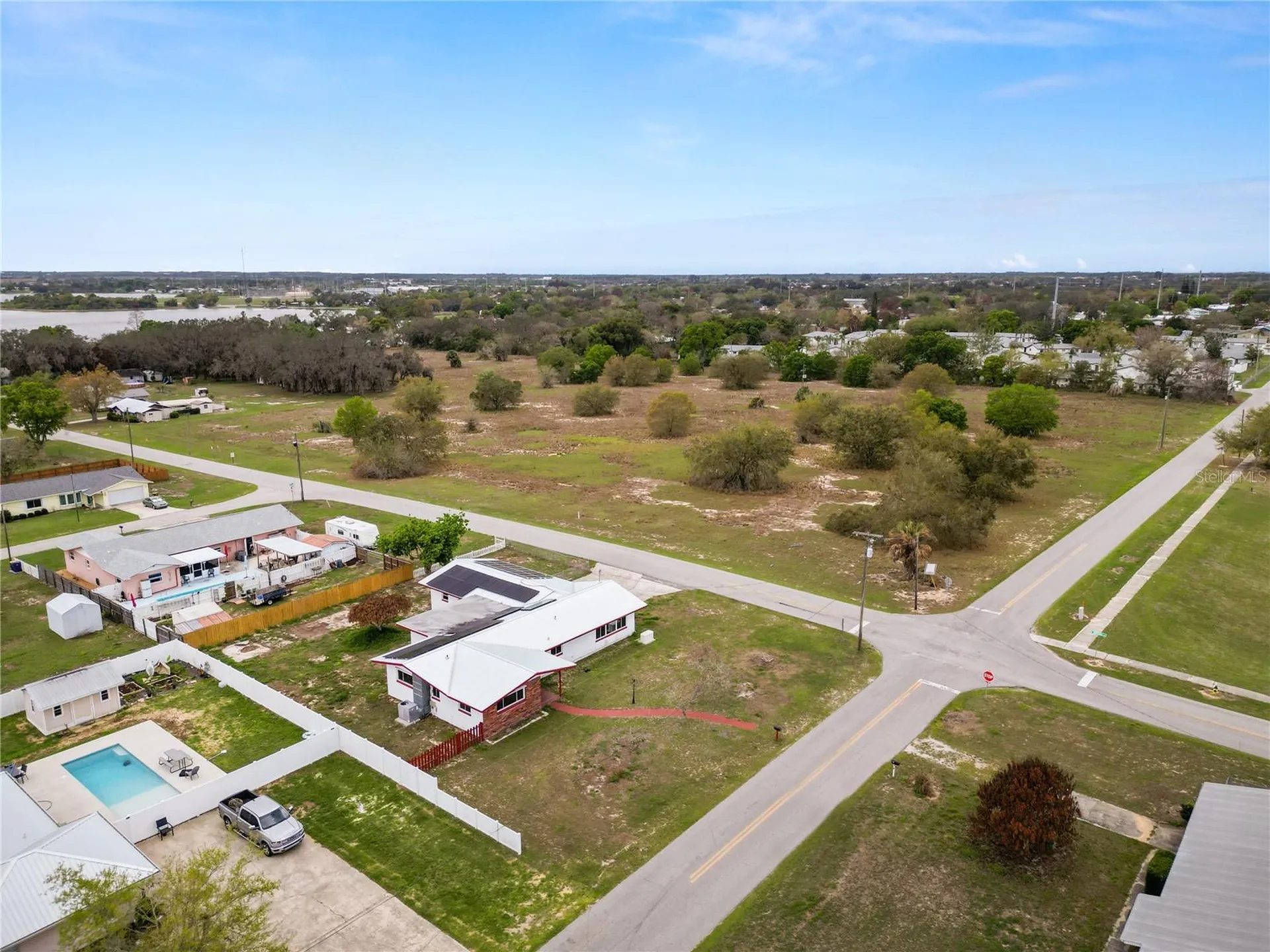 800 E Canfield Street Avon Park FL 33825