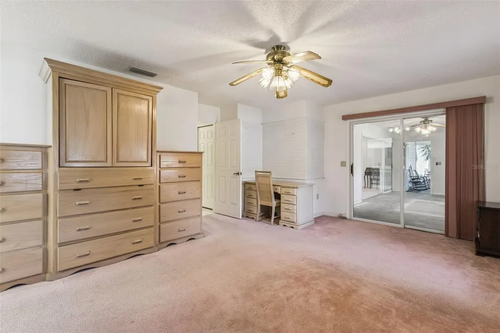 828 Dundee Circle Leesburg FL 34788