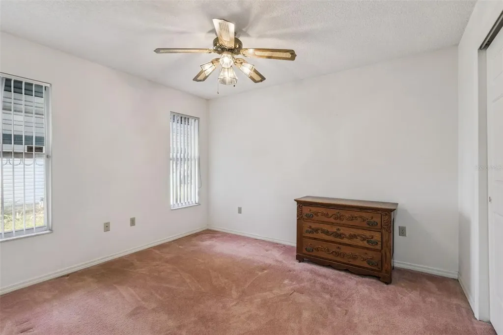 828 Dundee Circle Leesburg FL 34788