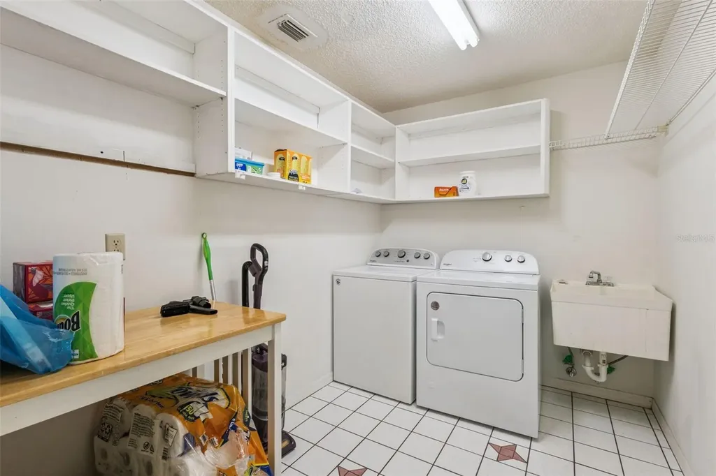 828 Dundee Circle Leesburg FL 34788